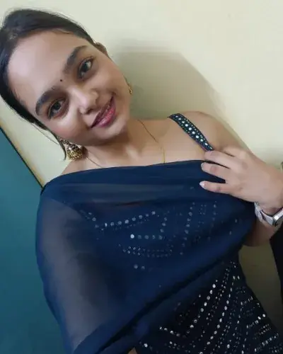 Call Girl Service in Guirim
